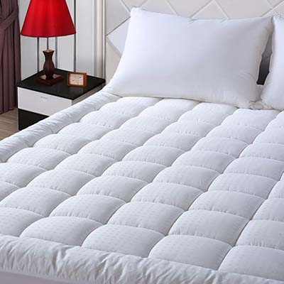 Queen Size Mattress Pad Pillow Top Mattress Cover Quilted Fitted Mattress Protector Cotton Top Stretches up 8-21" Deep Pocket Cooling Mattress Topper